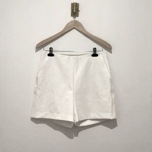 Rachel Zoe Women's White Stretch Pull On Elastic Waist 2 Pocket Short Size 6